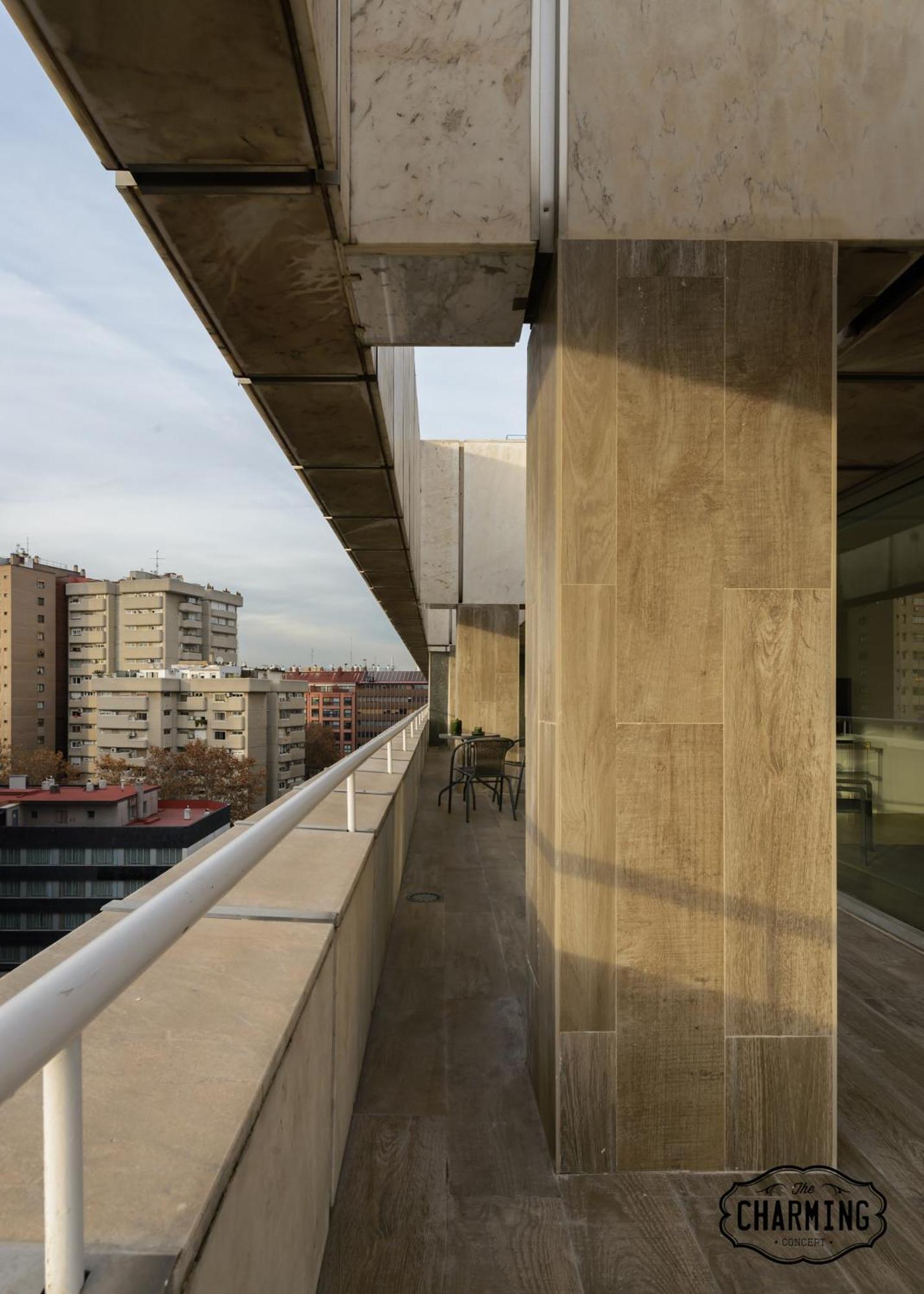 Apartmán Charming Eurobuilding 2 Terrace Exclusive - Plaza De Parking Madrid Exteriér fotografie