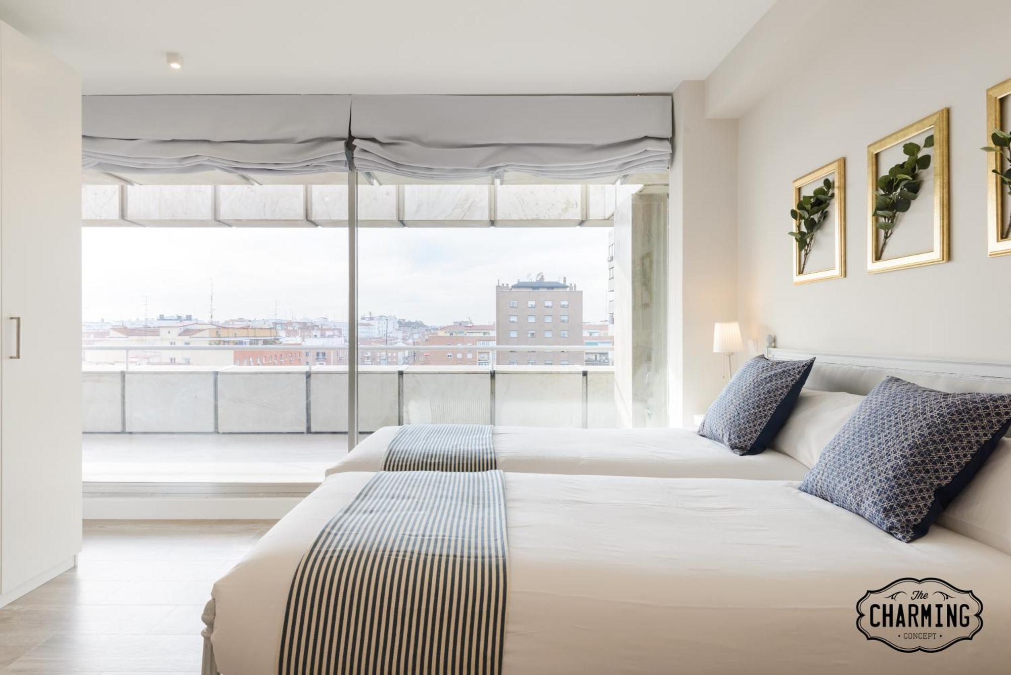 Apartmán Charming Eurobuilding 2 Terrace Exclusive - Plaza De Parking Madrid Exteriér fotografie